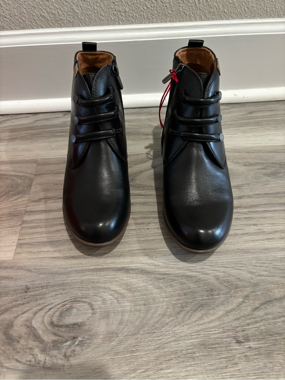 PIKOLINOS Black Booties NWT 39